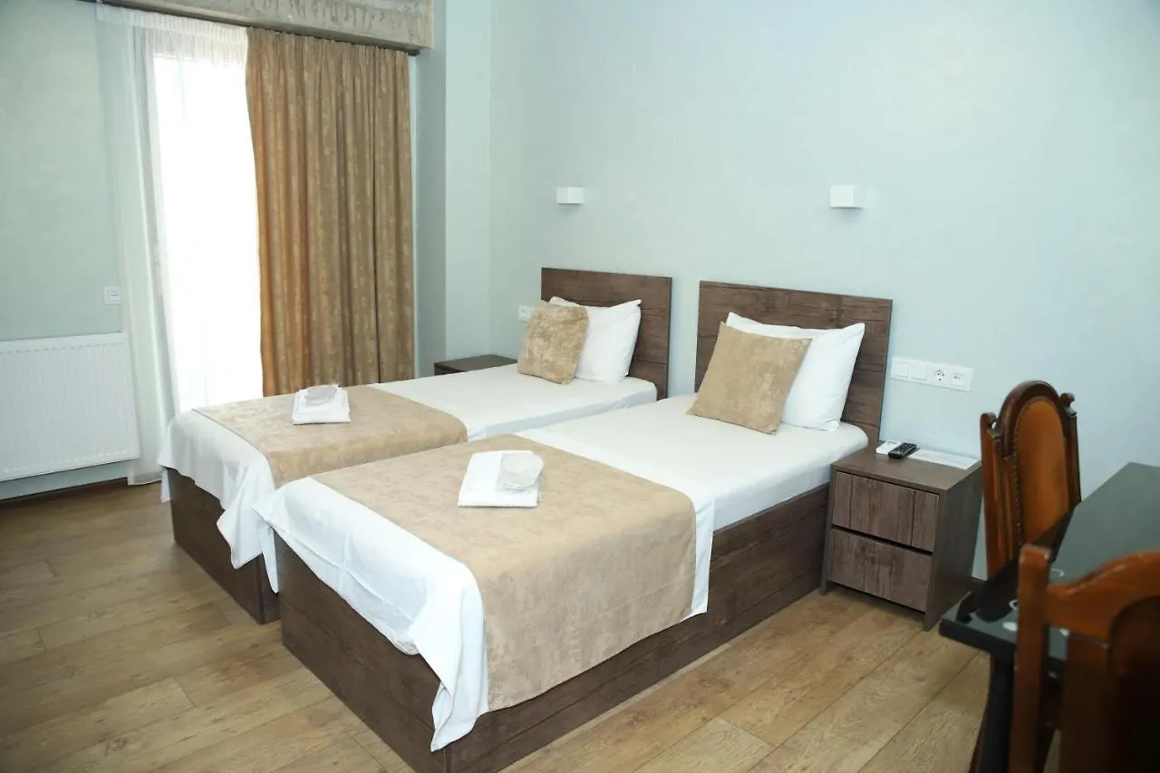 Magic Hotel Tbilisi 3*,